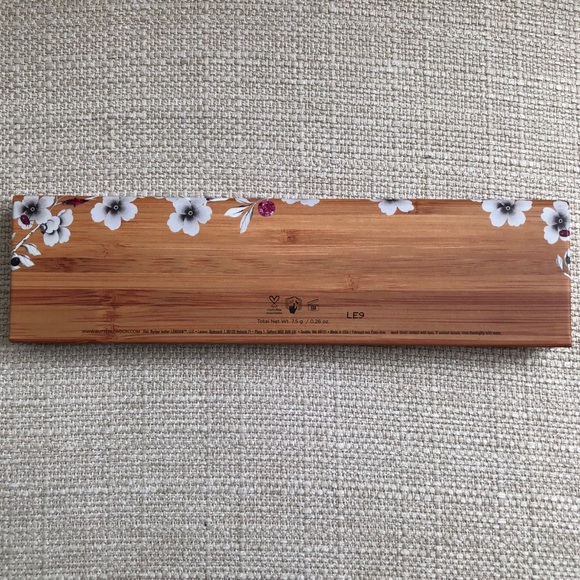 Butter London Natural Goddess Eyeshadow Palette - Picture 3 of 5